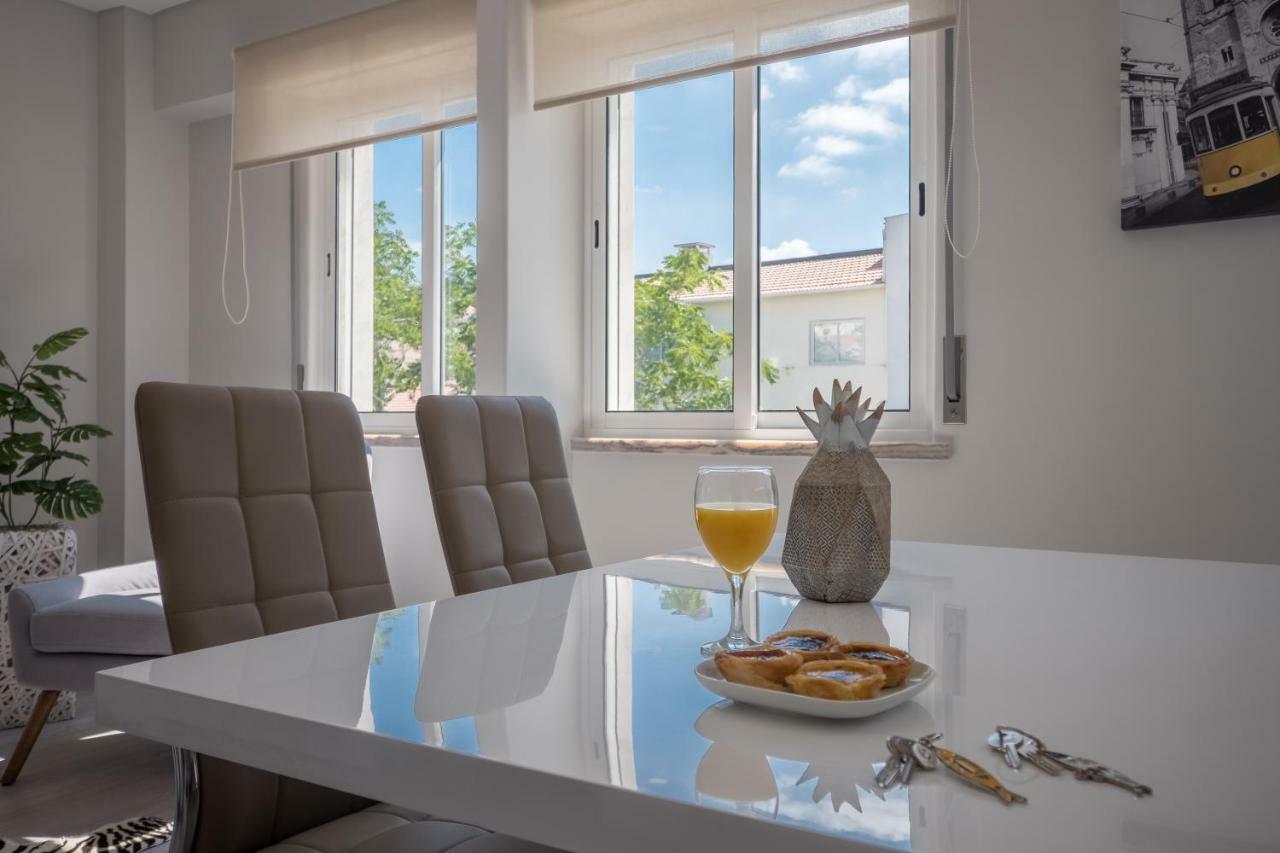 Rent4Rest Sao Bento Charming Apartment Lisbon Exterior photo